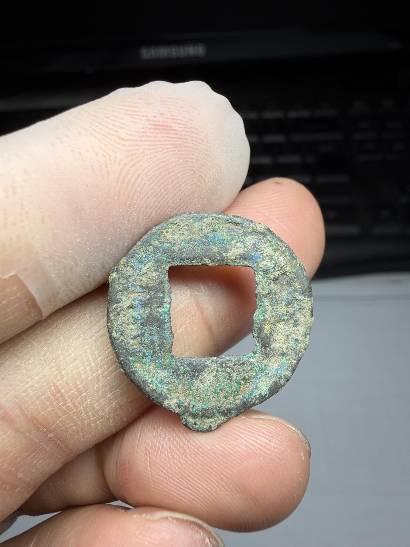 2025年集古藏今外币拍卖第十期-第1场—（总第281拍），本期古钱币全场包真，拍卖名称未备注的均无补裂翘等缺陷，可以寄存60天，满160元包邮。 五铢，尺寸21.8*1.45