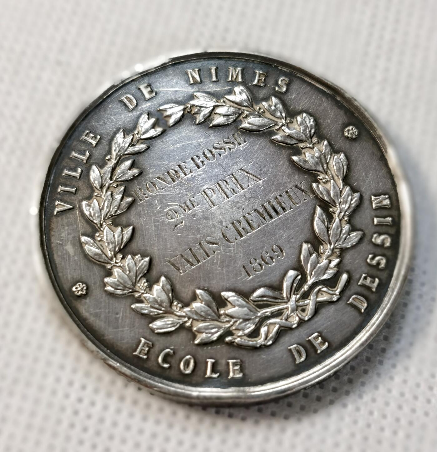 甄臻铺-世界币章拍卖（第37期），送拍享返佣金等优惠多多 法国1869年女神坐像银章 36.2克 950银