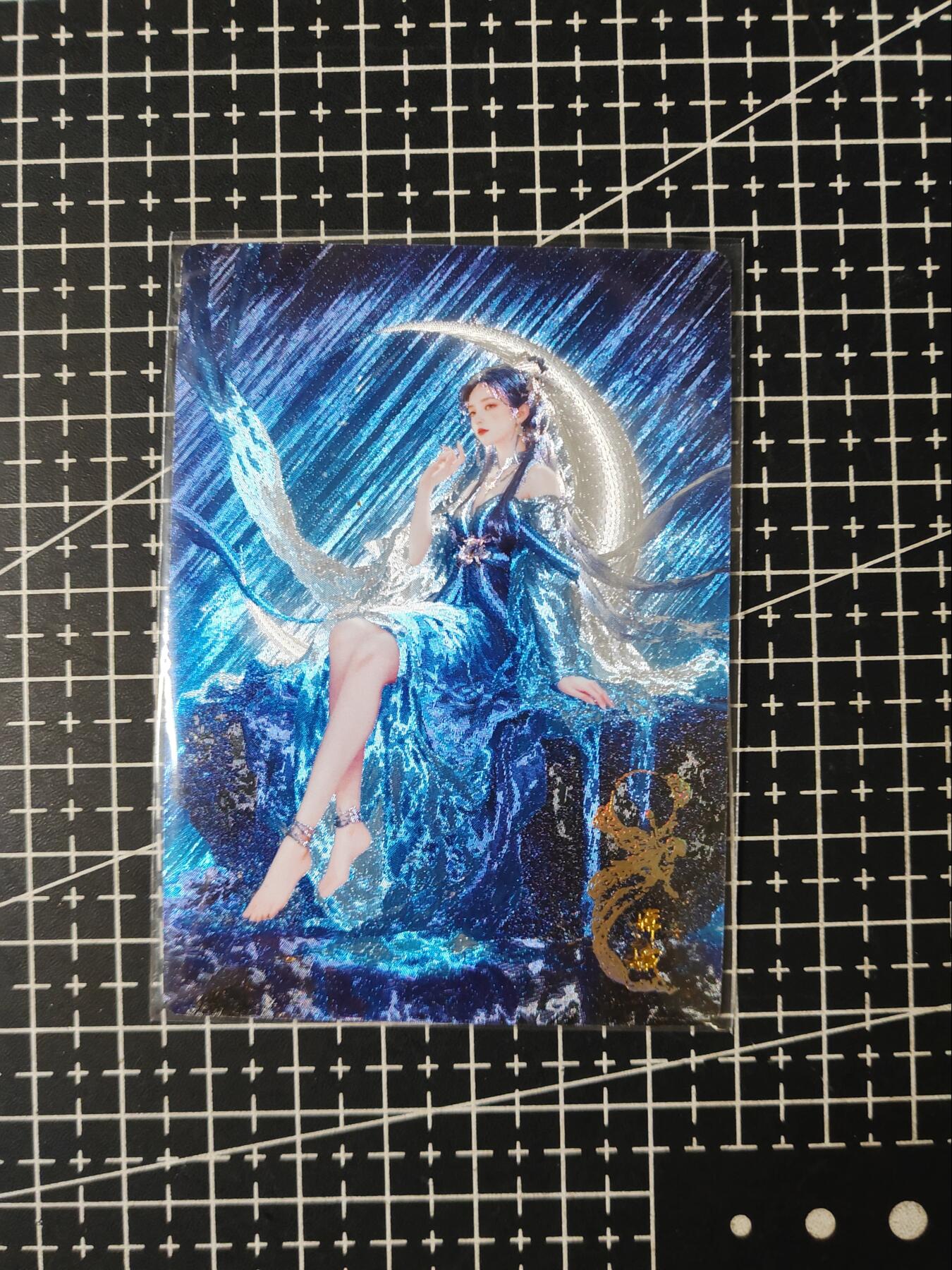 铃鹿第九期（提示一：自制卡难免瑕疵，可能存在撞角爆边等出厂瑕疵，介意慎拍；提示二：参拍请慎重，跑单押金不退的）） 奇点粗闪嫦娥