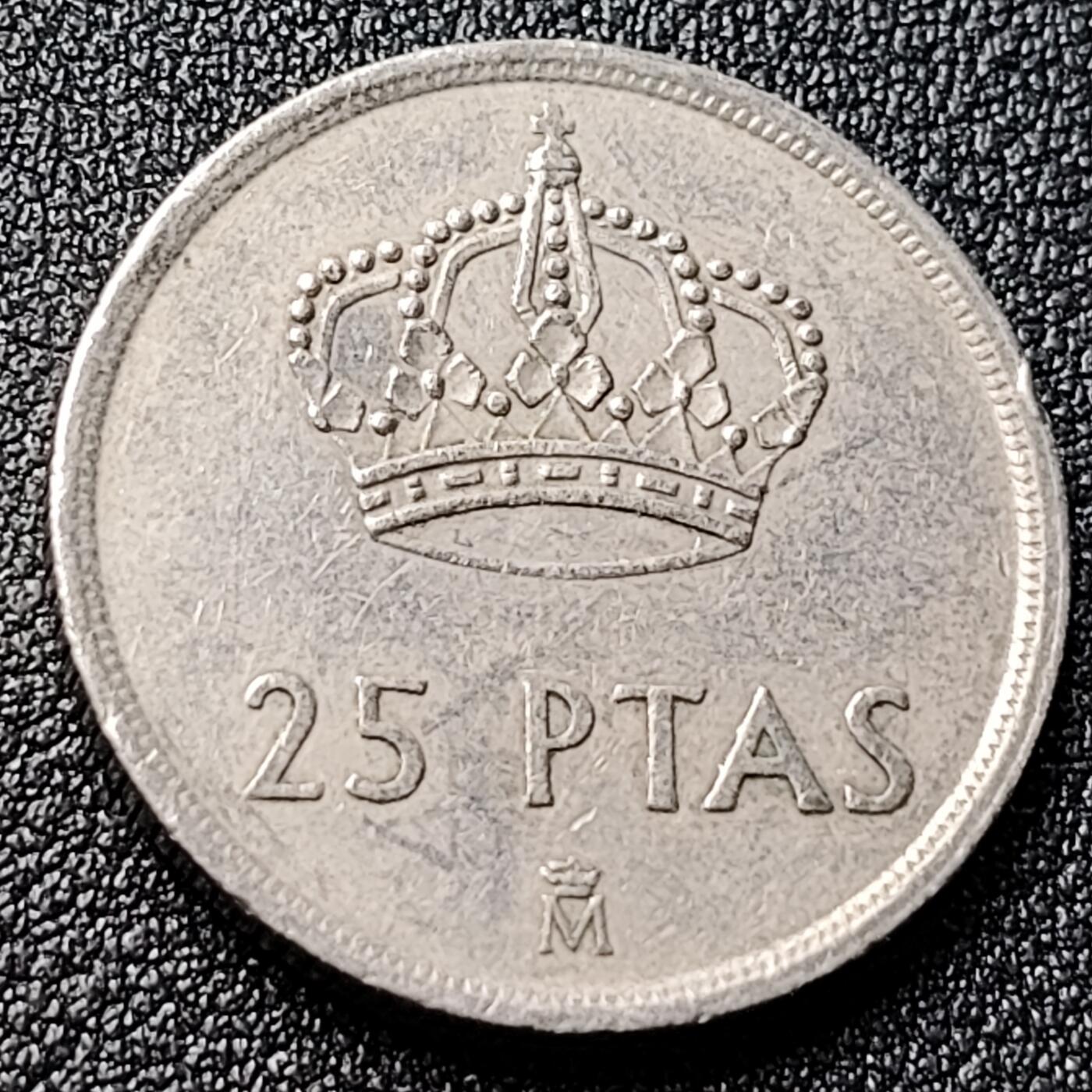 泉币菌-第120场-精品福利场 西班牙1983年25比萨塔 卡洛斯一世 铜镍币 26.5mm 