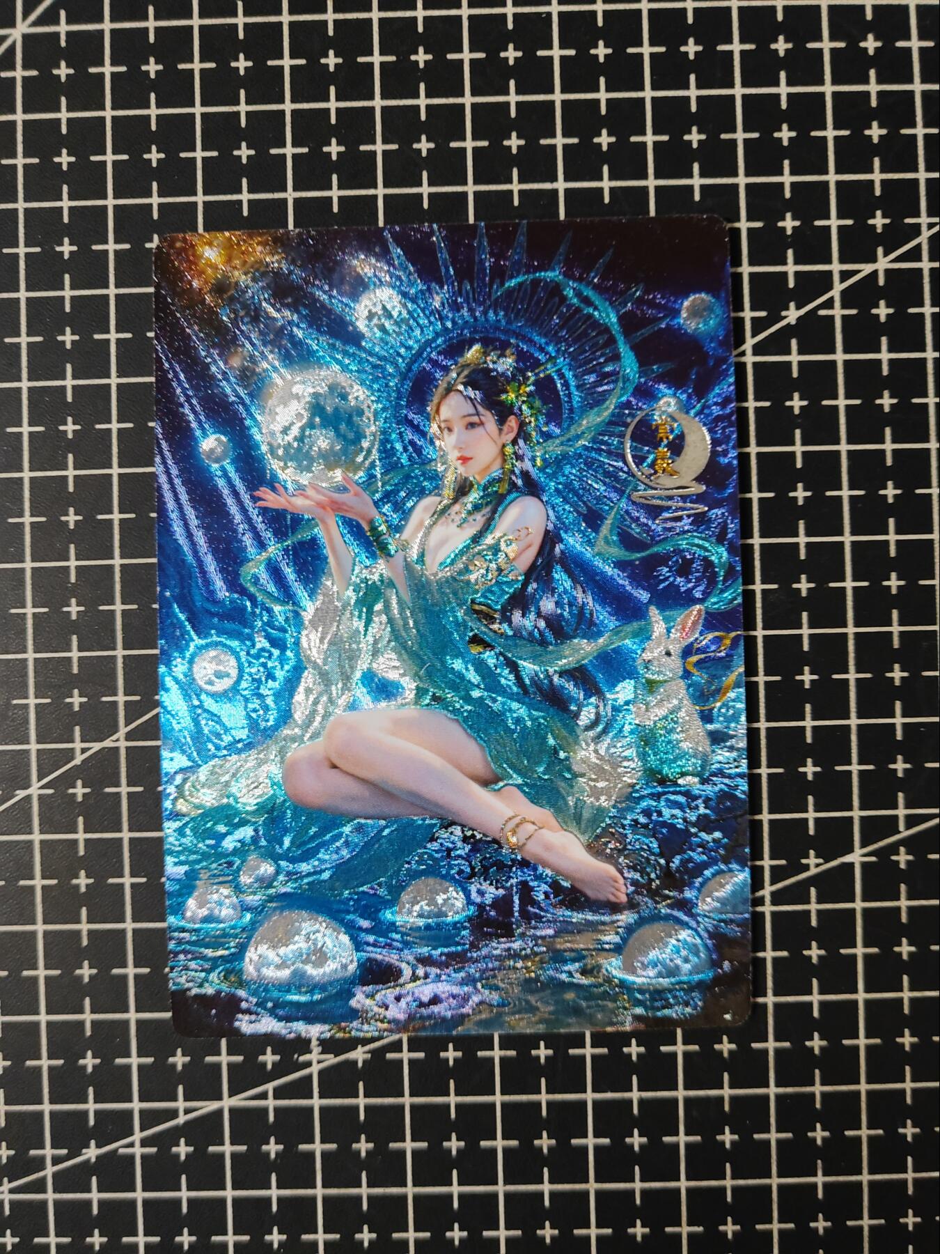 铃鹿第九期（提示一：自制卡难免瑕疵，可能存在撞角爆边等出厂瑕疵，介意慎拍；提示二：参拍请慎重，跑单押金不退的）） 粗闪常曦