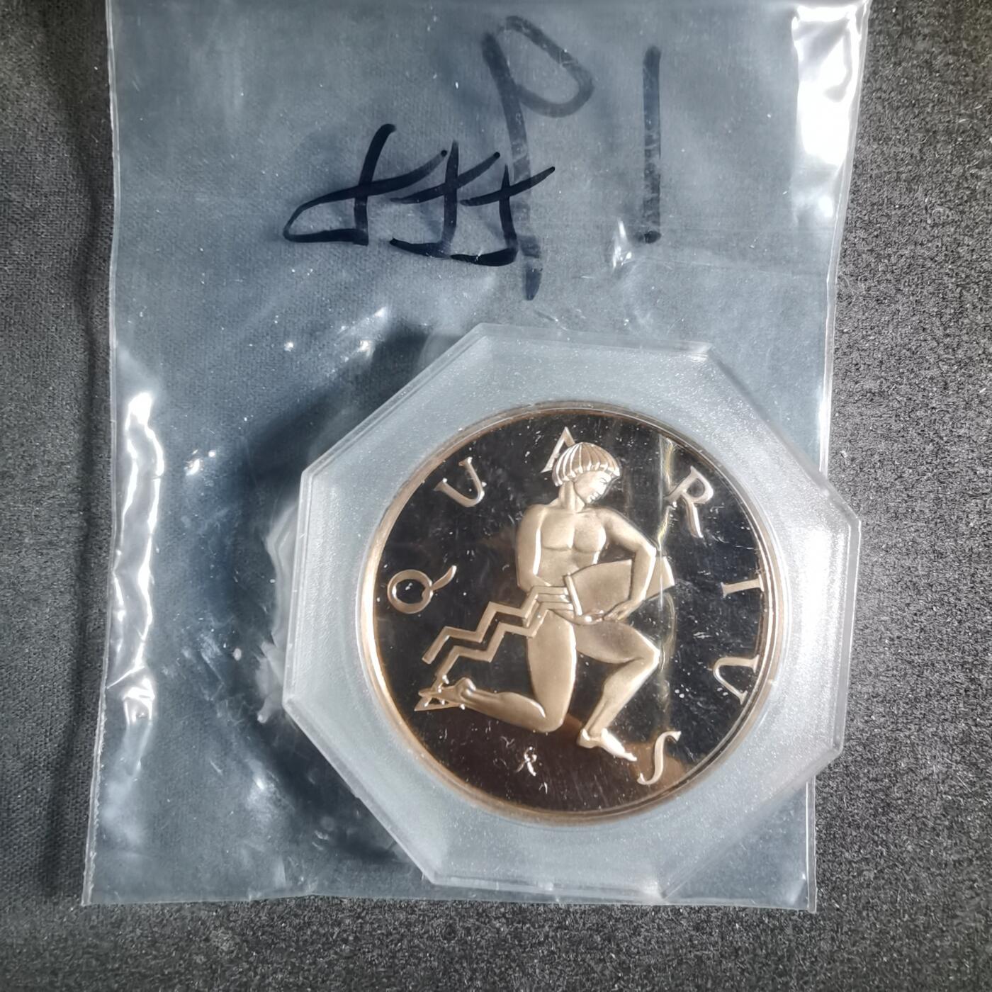 沼泽如烟--第885场 星座章，带盒