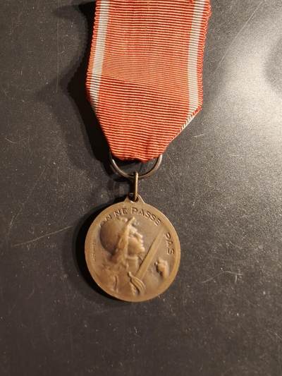 老王徽章第160期 - 法国一战凡尔登战役奖章 