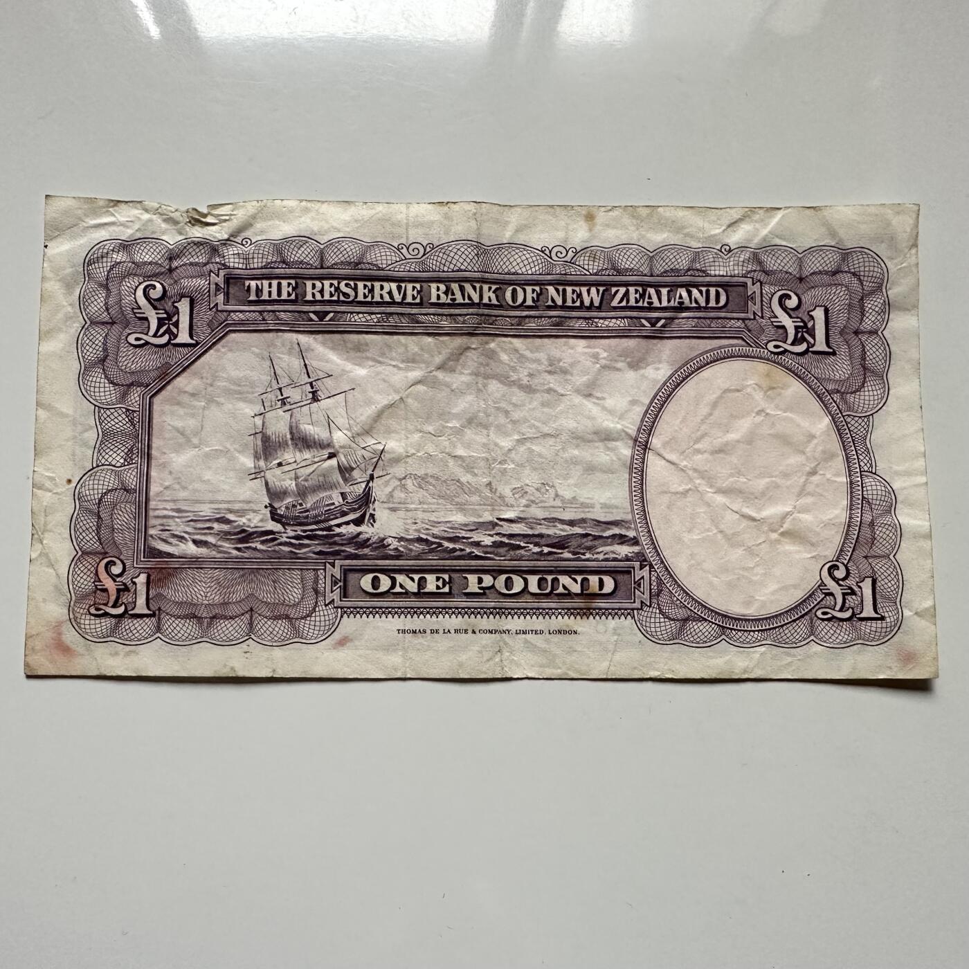 🌹外币初藏🌹🐯2025年第122场  每周二四六晚8️⃣点 接代拍 新西兰1940版1镑