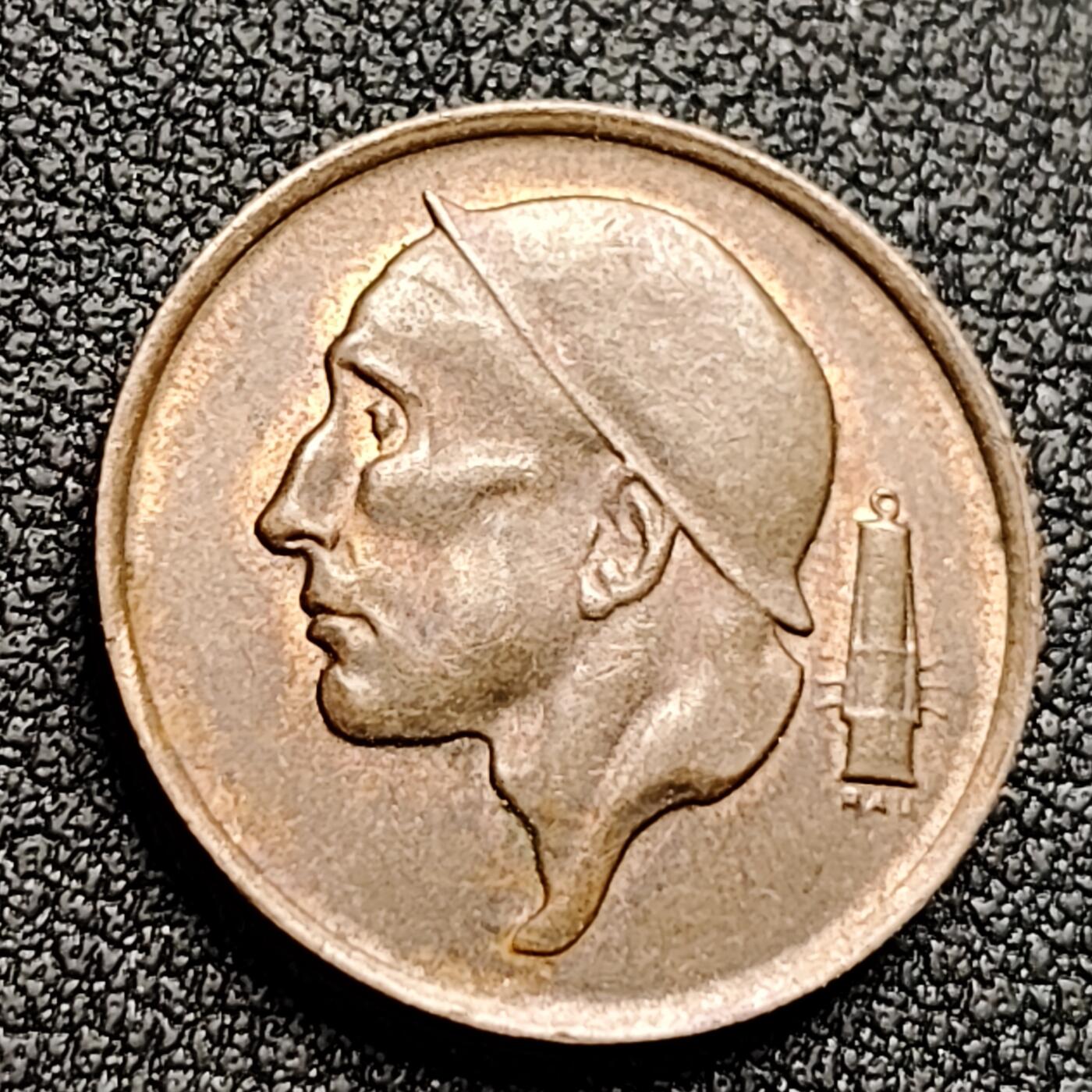 泉币菌-第121场-精品福利场 比利时硬币50分 老矿工 1966年  19mm红铜 