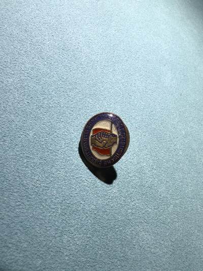 盛世勋华——号角文化勋章邮票专场拍卖第286期 - 东德统一社会党（SED）党徽