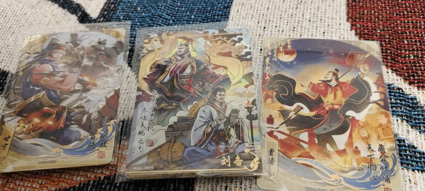 秋原瞳的小店第二十七期（持续收拍，11月秋意正浓，冬欲近，暖心囤卡好时光）