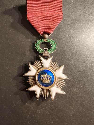 老王徽章第160期 - 比利时骑士级王冠勋章