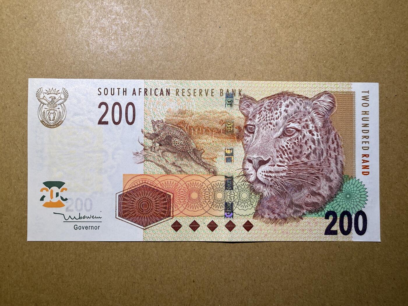 《艾美收藏》第218期-11.2周日外币荟萃 南非200兰特 UNC 2005年版 非洲豹