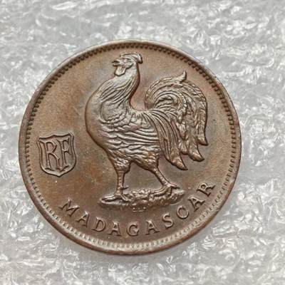 【淘币小摊】限时拍第七百八十六拍  黎巴嫩尼加拉瓜马达加斯加索马里专场  满百包邮可预留两周  周一统一发货  - 法属马达加斯加1943年50分公鸡铜币 km1