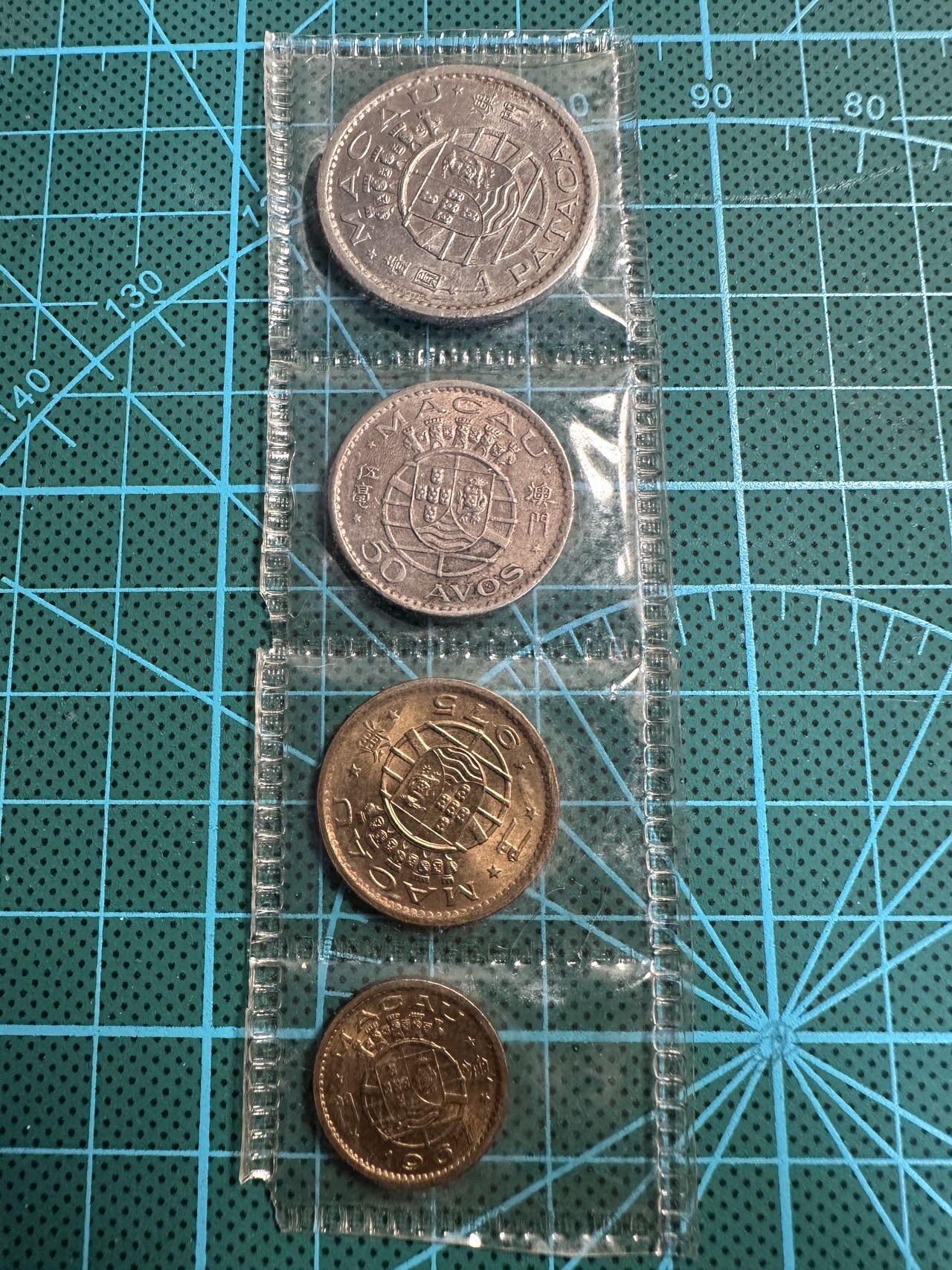 蒂克钱币-第54场 外国精品套币 银币专场 澳门 硬币一组