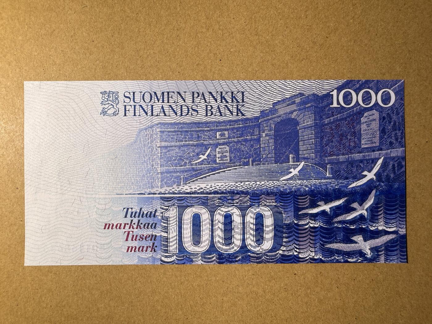《艾美收藏》第218期-11.2周日外币荟萃 芬兰1000马克 UNC 末版 芬兰议员屈德纽斯 原票好品 仅一个角轻微荧光
