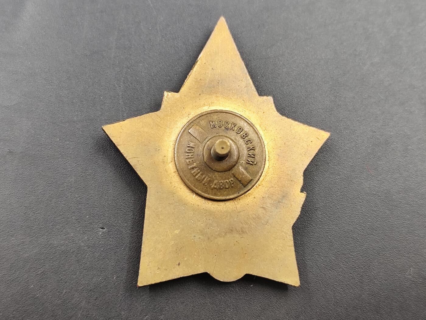 10月底 冲业绩 来一波精品证章场子