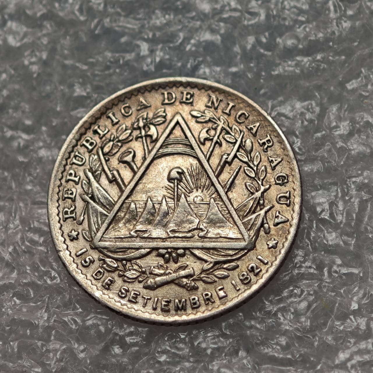 【淘币小摊】限时拍第七百八十六拍  黎巴嫩尼加拉瓜马达加斯加索马里专场  满百包邮可预留两周  周一统一发货 