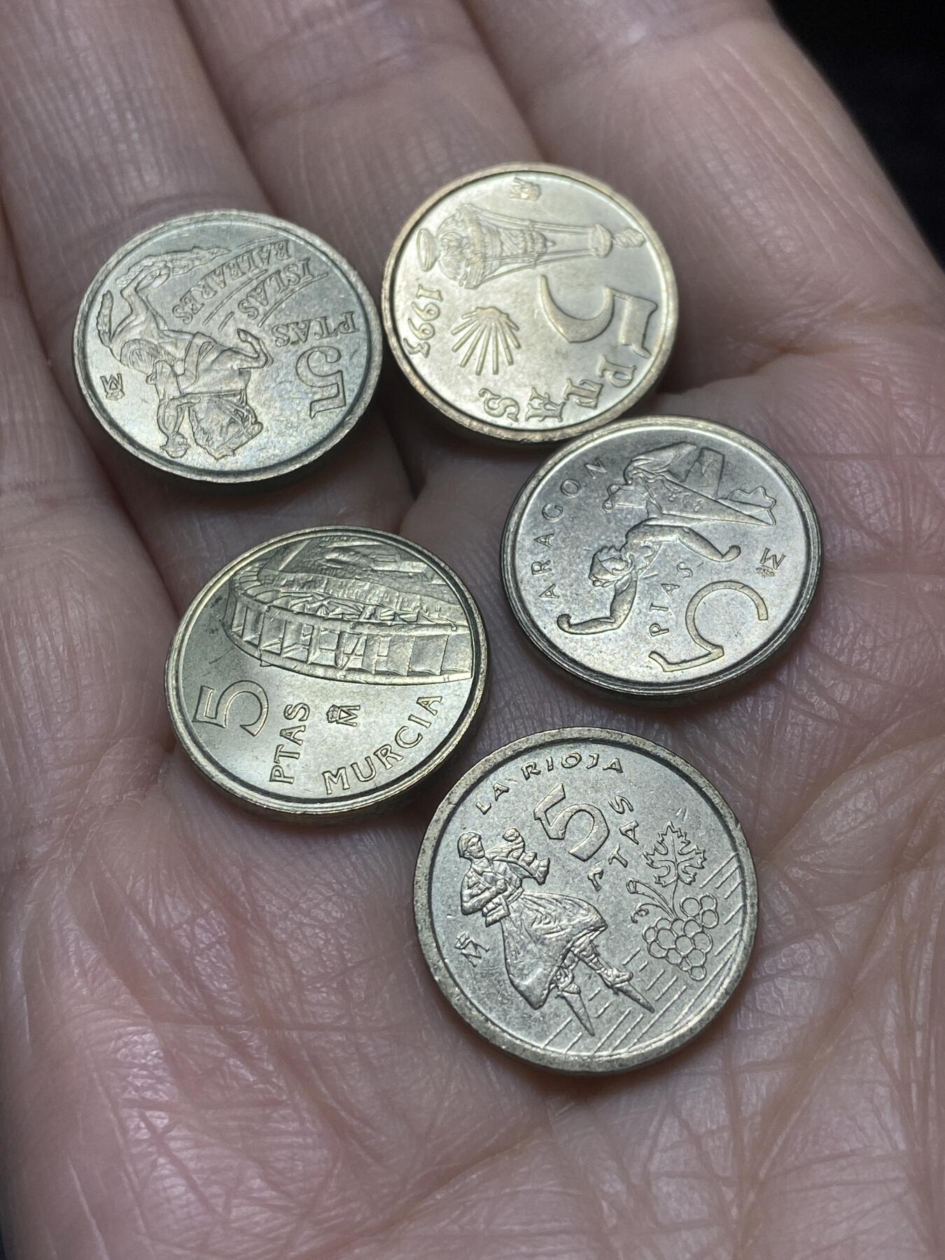 2025年第一百二十场(总第一百四十六场）外国好品散币(免佣金)