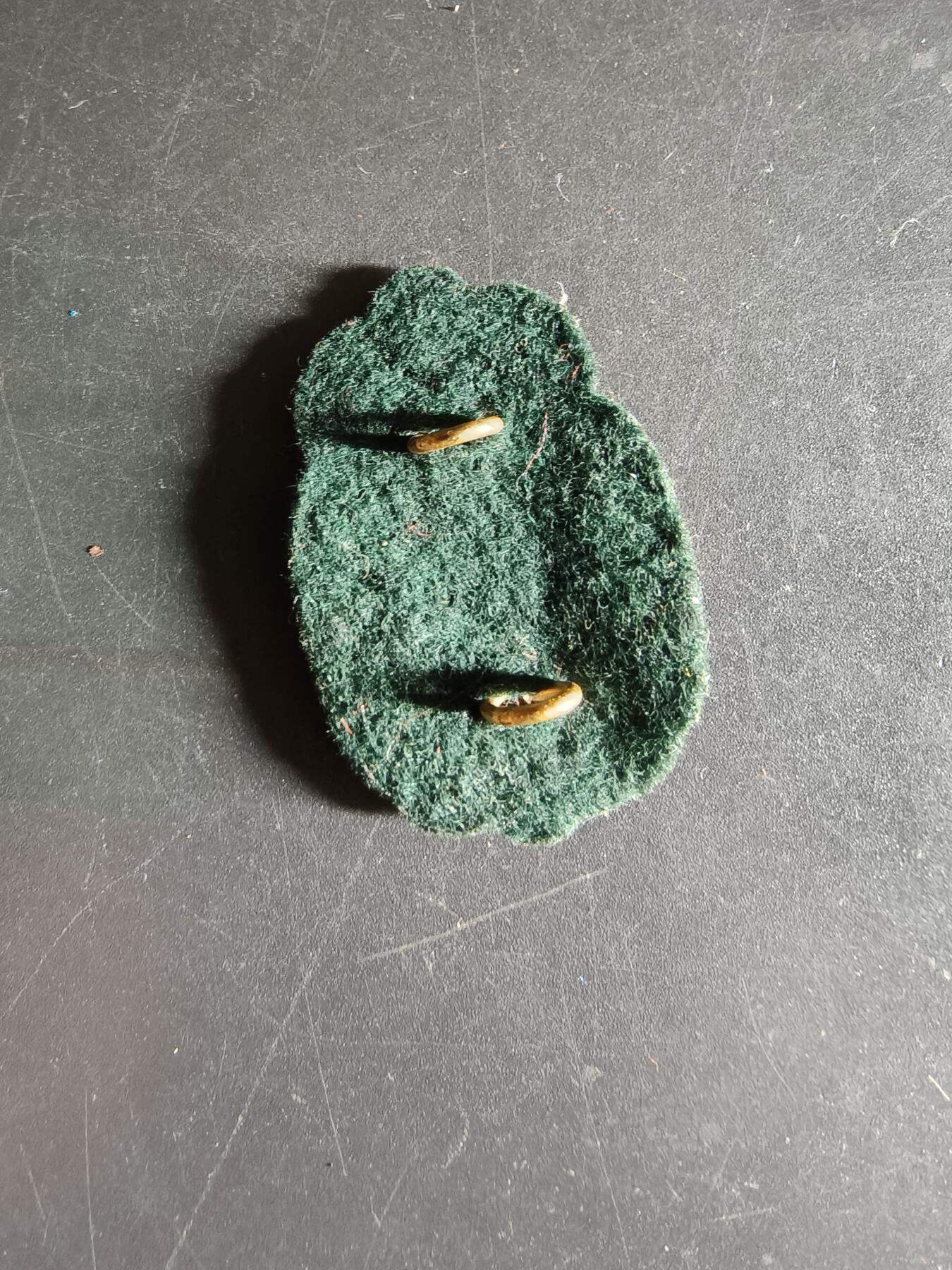 老王徽章第160期 丹麦军医帽徽 底衬完整