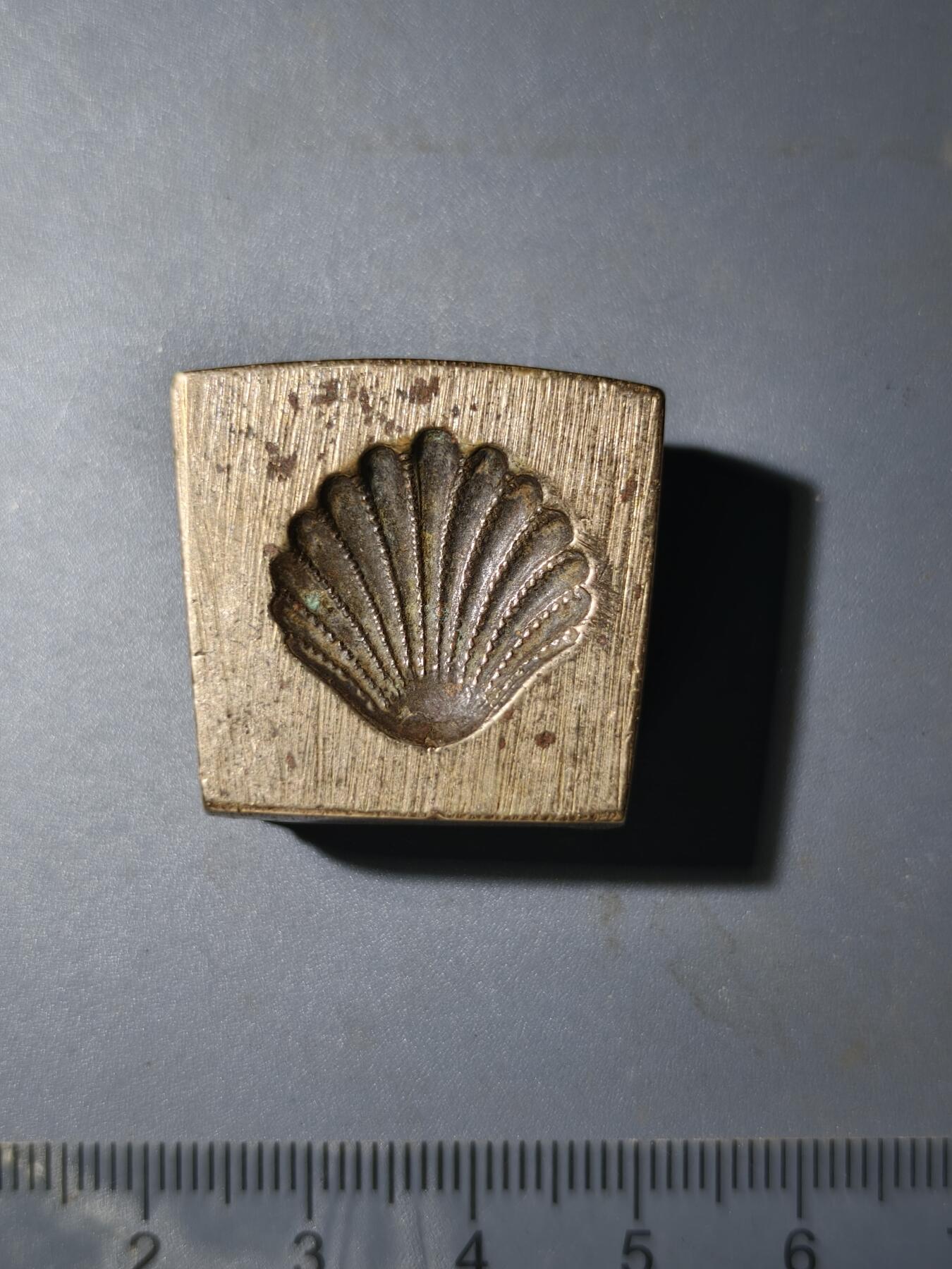 81期回流戒指饰品杂件纪念章丝路钱币专场 新疆饰品打制老铜模具