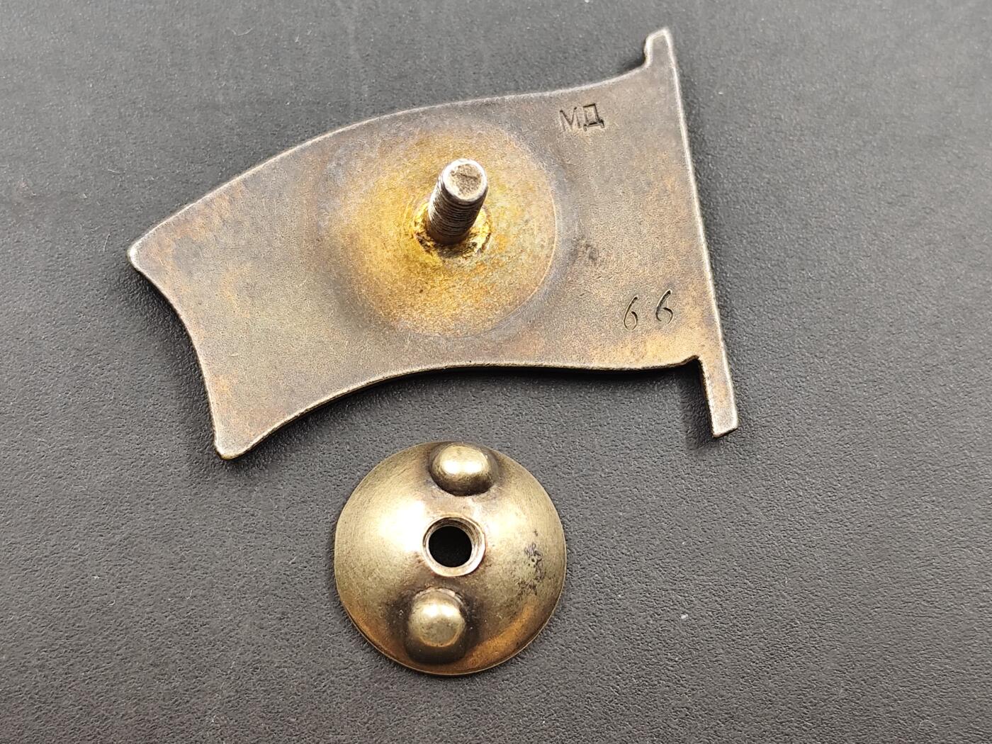 10月底 冲业绩 来一波精品证章场子 苏联格鲁吉亚最高苏维埃代表大会银质纪念章