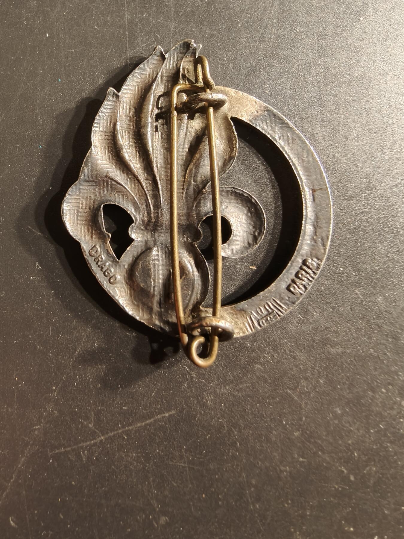 老王徽章第160期 法国外籍军团第1骑兵团贝雷帽徽