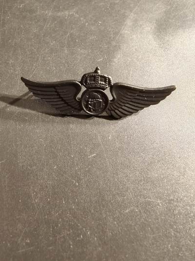 老王徽章第160期 - 沙特阿拉伯空降部队装卸长证章