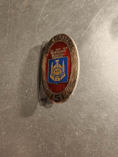 老王徽章第160期 -  法国第151步兵团证章      一战凡尔登战役期间表现出色