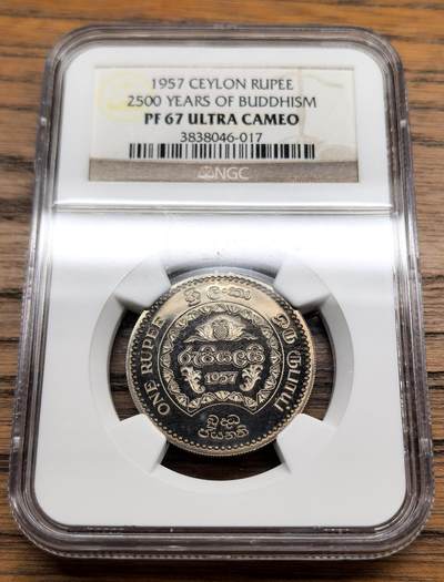 凡希社世界钱币微拍第三百十三期 - 1957锡兰佛教2500年纪念5卢比精铸NGC-PF67UC