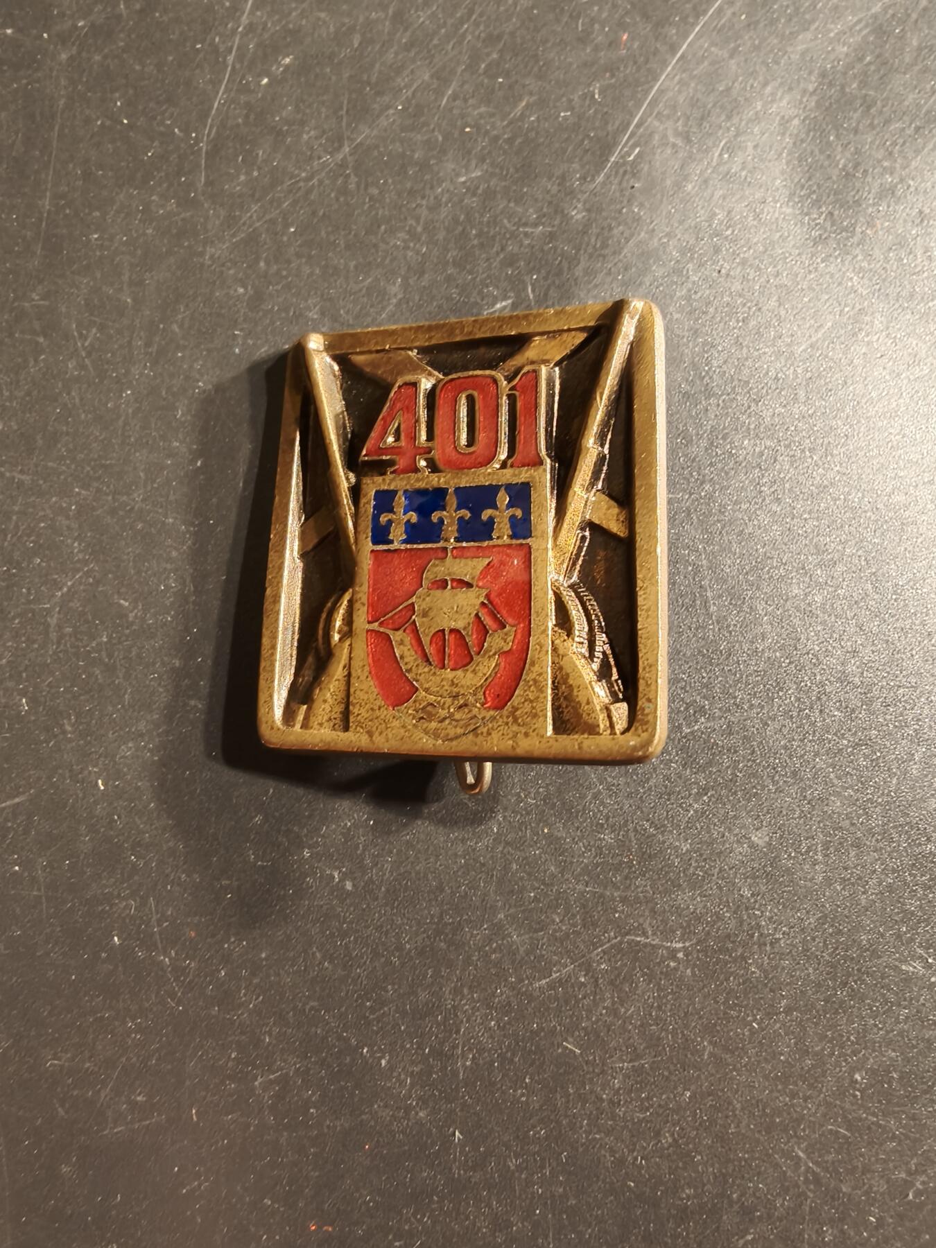 老王徽章第160期  法国第401防空炮兵团证章