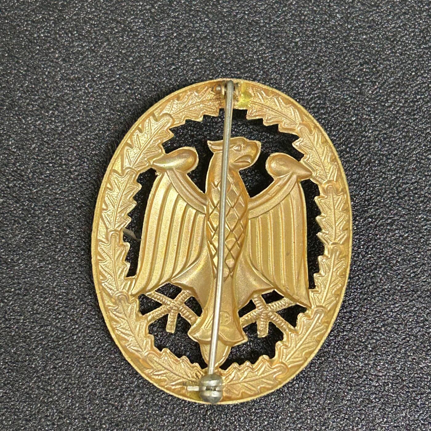 西秦中古拍卖第六十三期 西德 联邦德国 金级体能证章