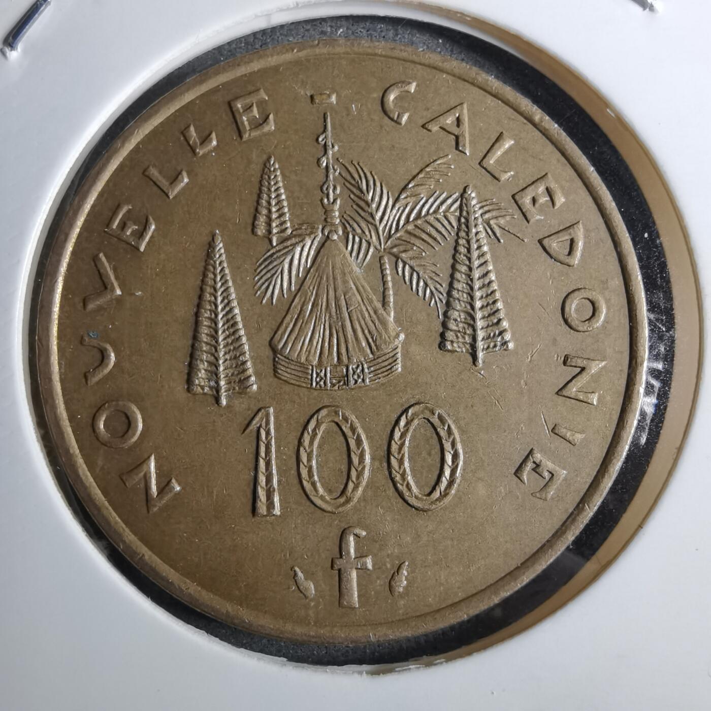 沼泽如烟--第886场 法属新喀里多尼亚1987年100法郎