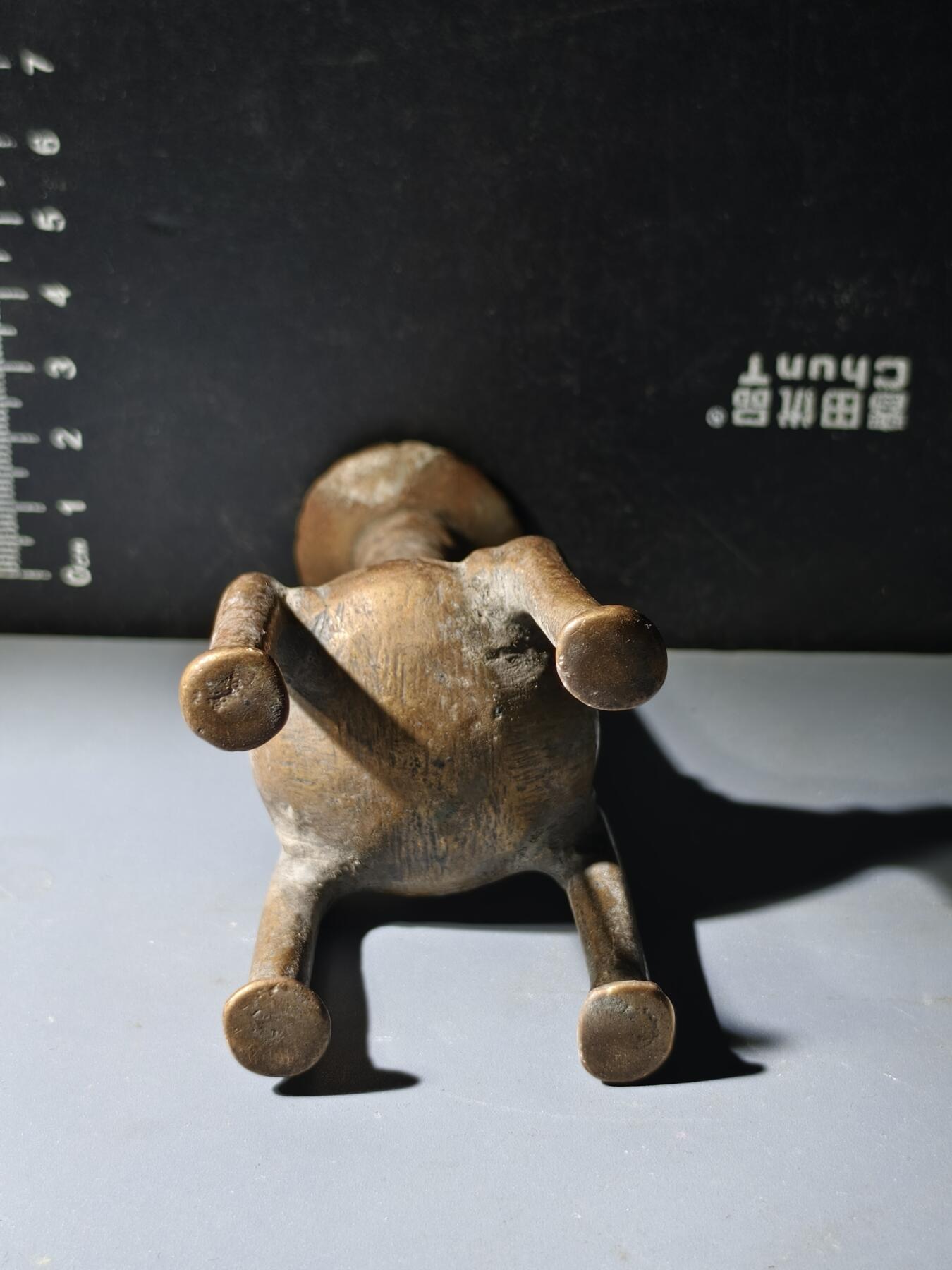 81期回流戒指饰品杂件纪念章丝路钱币专场 新疆铜香插