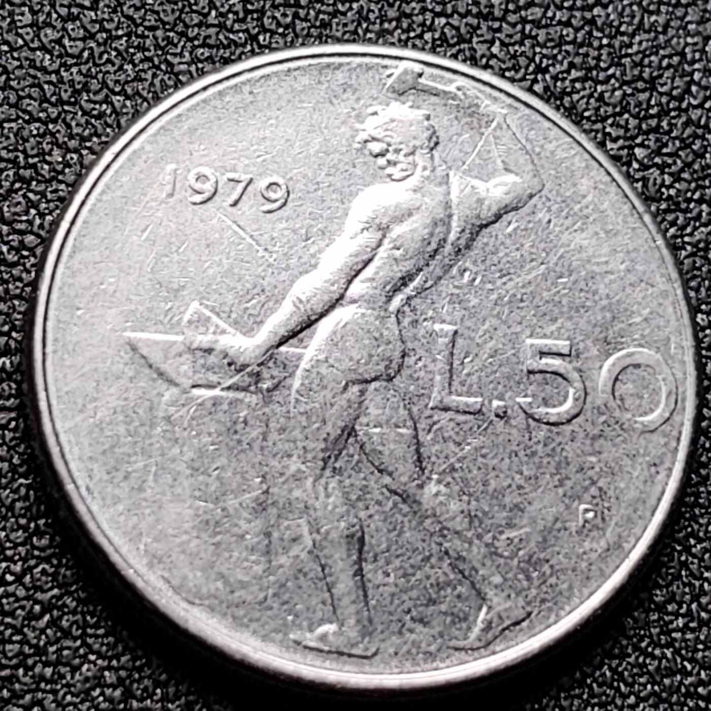 泉币菌-第122场-精品福利场 意大利 1979年 50里拉 锻冶之神 伍尔坎 24mm