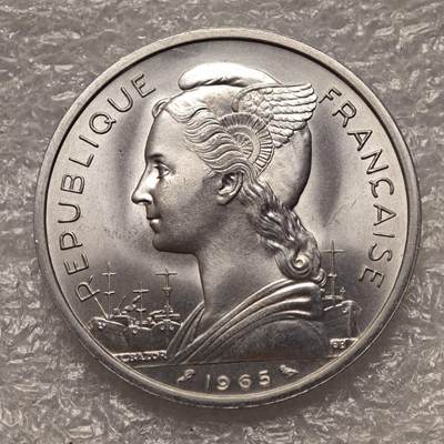 【淘币小摊】限时拍第七百八十六拍  黎巴嫩尼加拉瓜马达加斯加索马里专场  满百包邮可预留两周  周一统一发货  - 法属索马里1965年5法郎铝币 km10