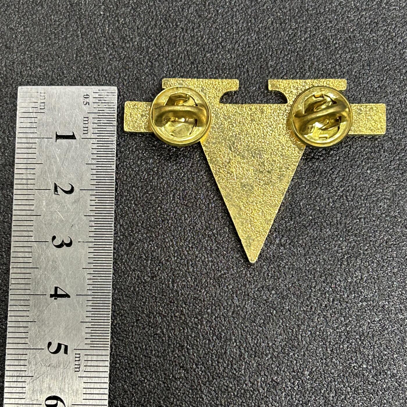 西秦中古拍卖第六十三期 台北国际狮子会纪念章