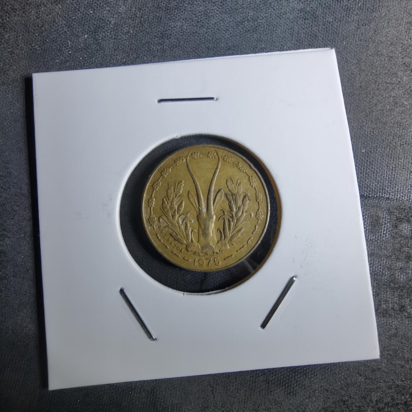 沼泽如烟--第886场 西非1975年5法郎