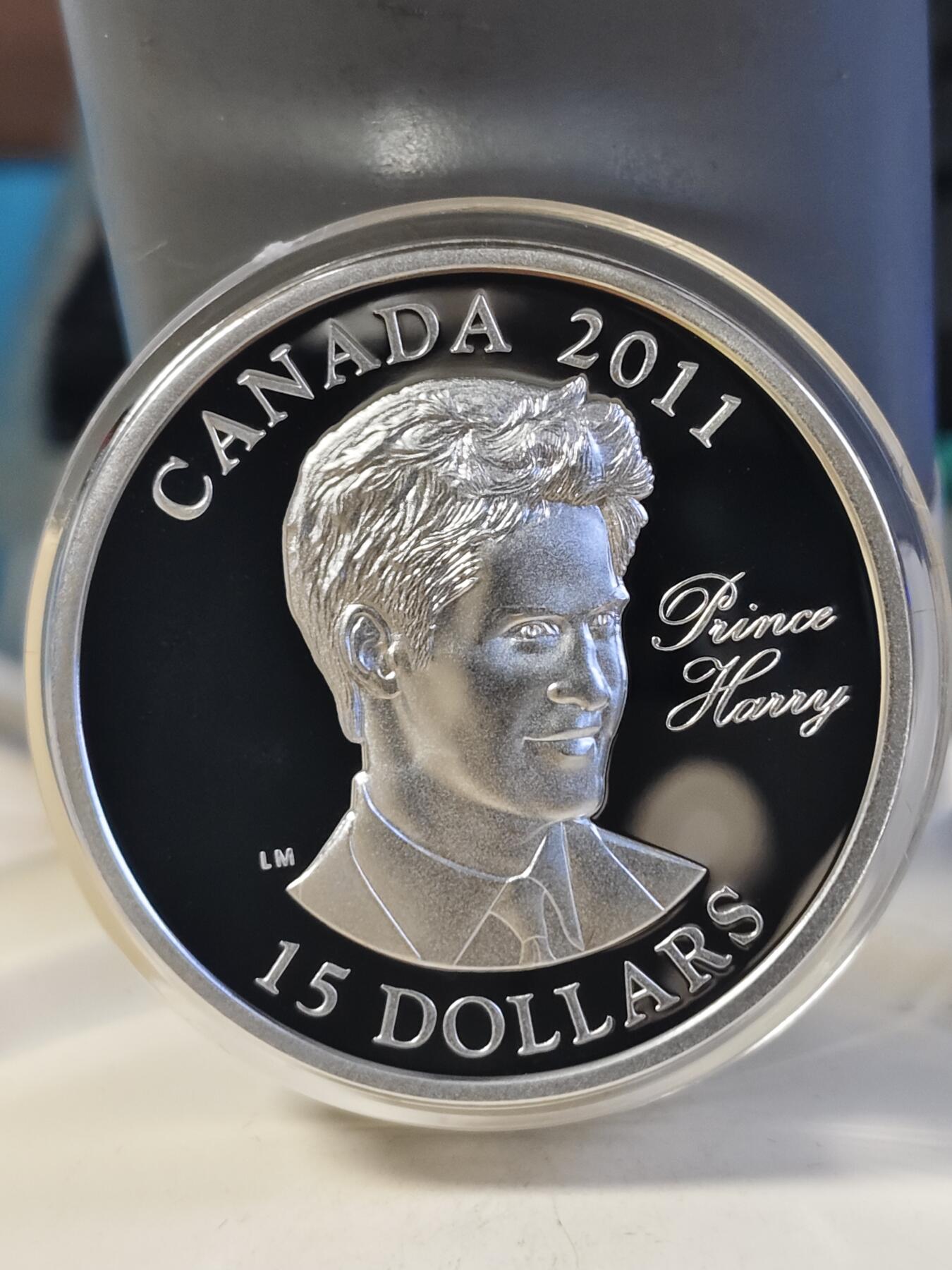 第180期拍卖【长期征集拍品】【北京币展专场】 加拿大2011年英国皇室威廉王子纪念银币2枚套装，925银，30克*2