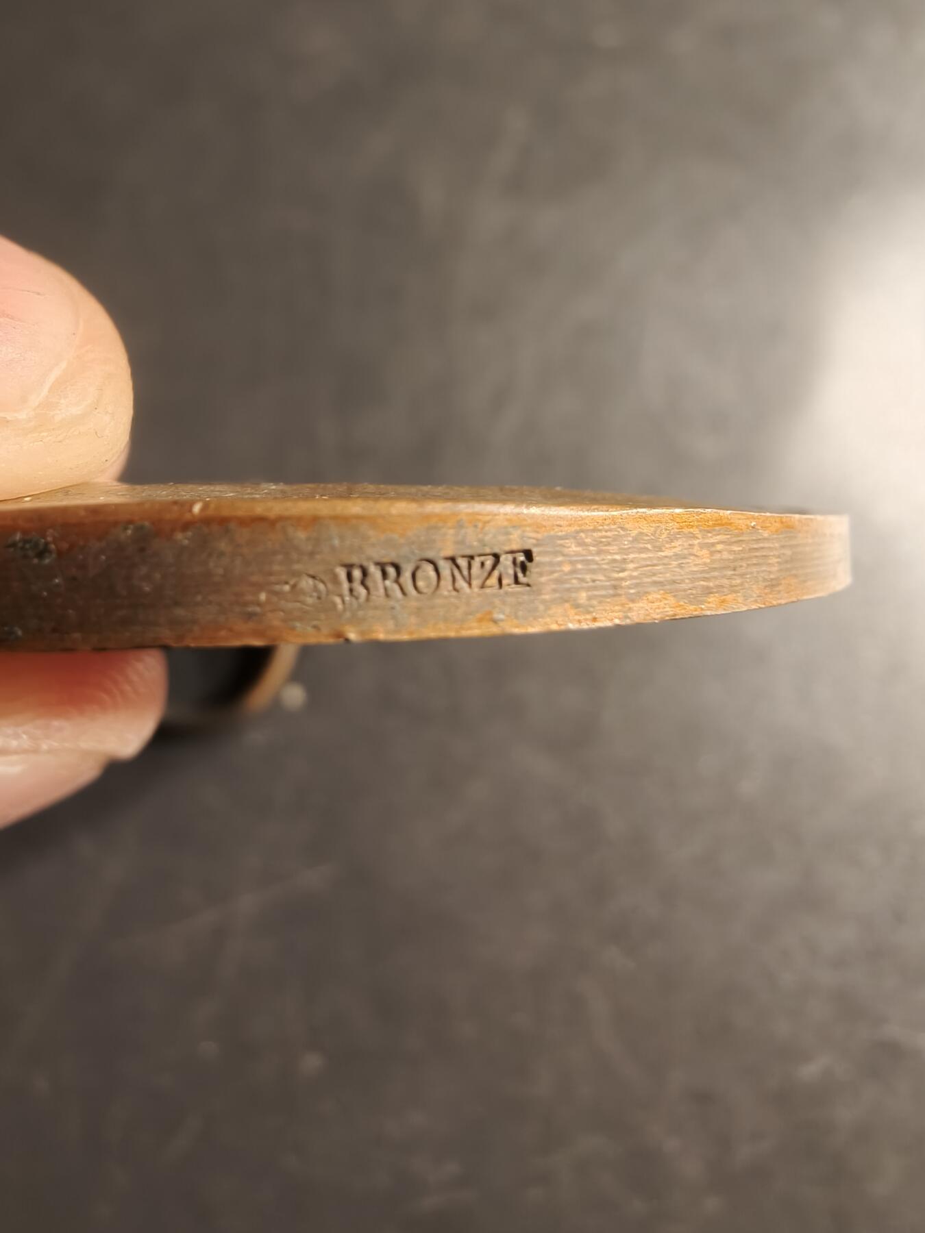 老王徽章第160期  法国普法战争退伍军人协会大尺寸奖章      大师丹尼尔杜普伊版本     直径56mm.    重量84.5g