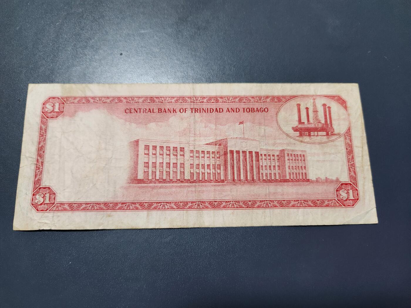 11月1号晚上8点 外国纸币自动截拍第50场 英属特立尼达纸币 1964年 1元 英女王戎装 无原票