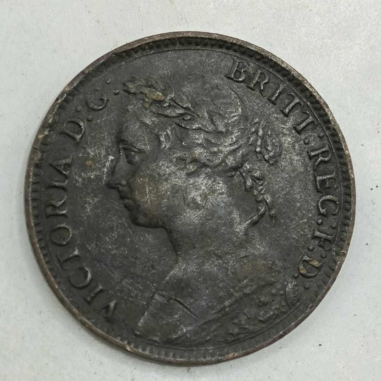 【淘币小摊】限时拍第七百八十四拍  老铜币场  满百包邮可预留两周  周一统一发货  英国1884年维多利亚法新铜币