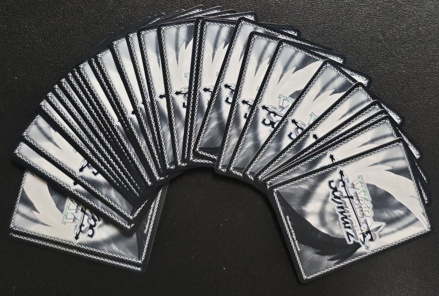 天玑星卡拍第134期《11.3周一截拍》持续收拍收评中 满赠卡需备注 足球小将 三十七张