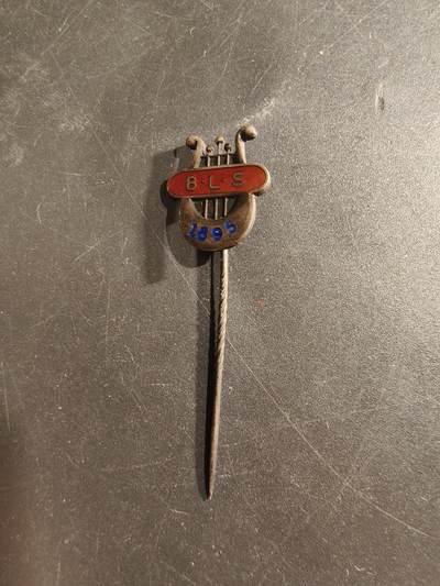 老王徽章第160期 - 丹麦音乐协会针插    925银珐琅     2.1g