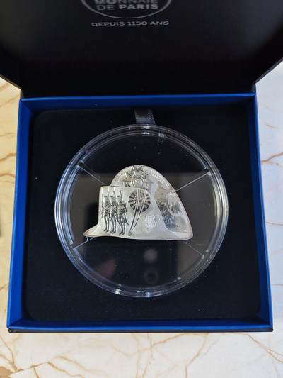 第180期拍卖【长期征集拍品】【北京币展专场】 - 法国2021年拿破仑逝世200周年异形精制纪念银币，999银，22.2克，有氧化