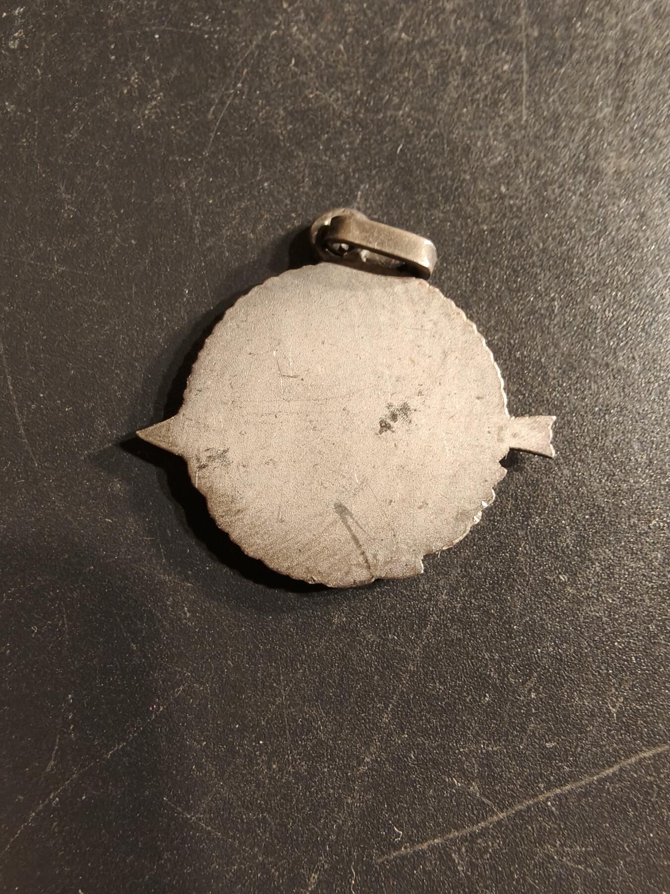 老王徽章第160期 法国射击节纪念章     银质5.6g