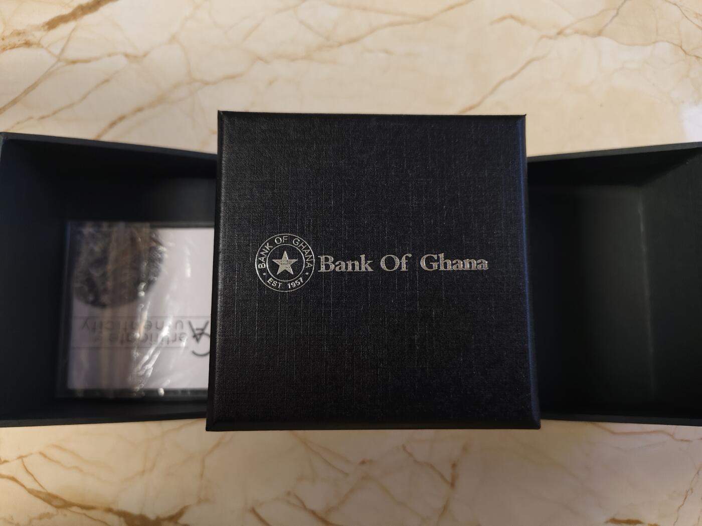 第180期拍卖【长期征集拍品】【北京币展专场】 加纳2019年世界名将系列1关羽高浮雕2盎司镀金银币，999银，发行量500枚