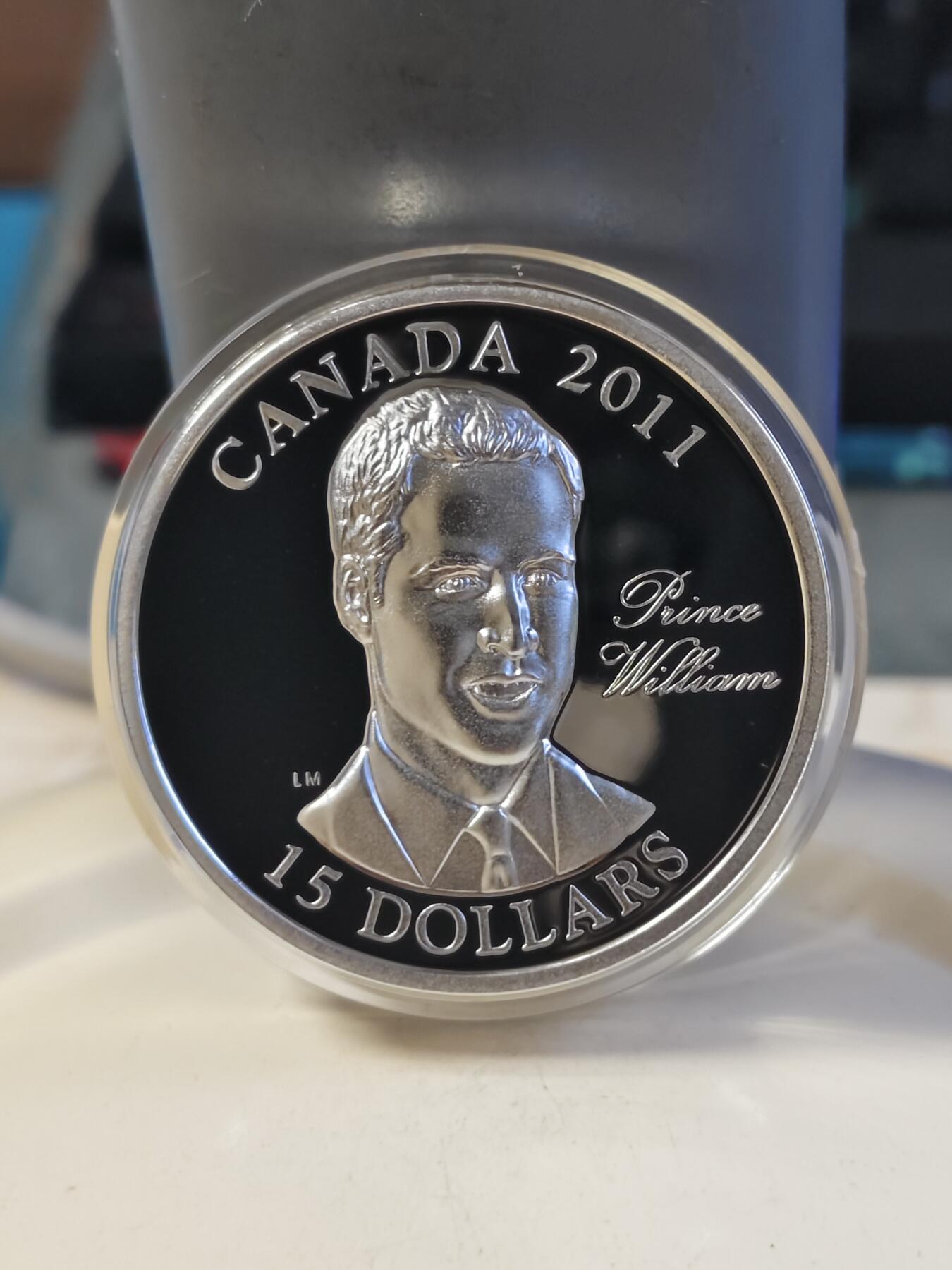 第180期拍卖【长期征集拍品】【北京币展专场】 加拿大2011年英国皇室威廉王子纪念银币2枚套装，925银，30克*2