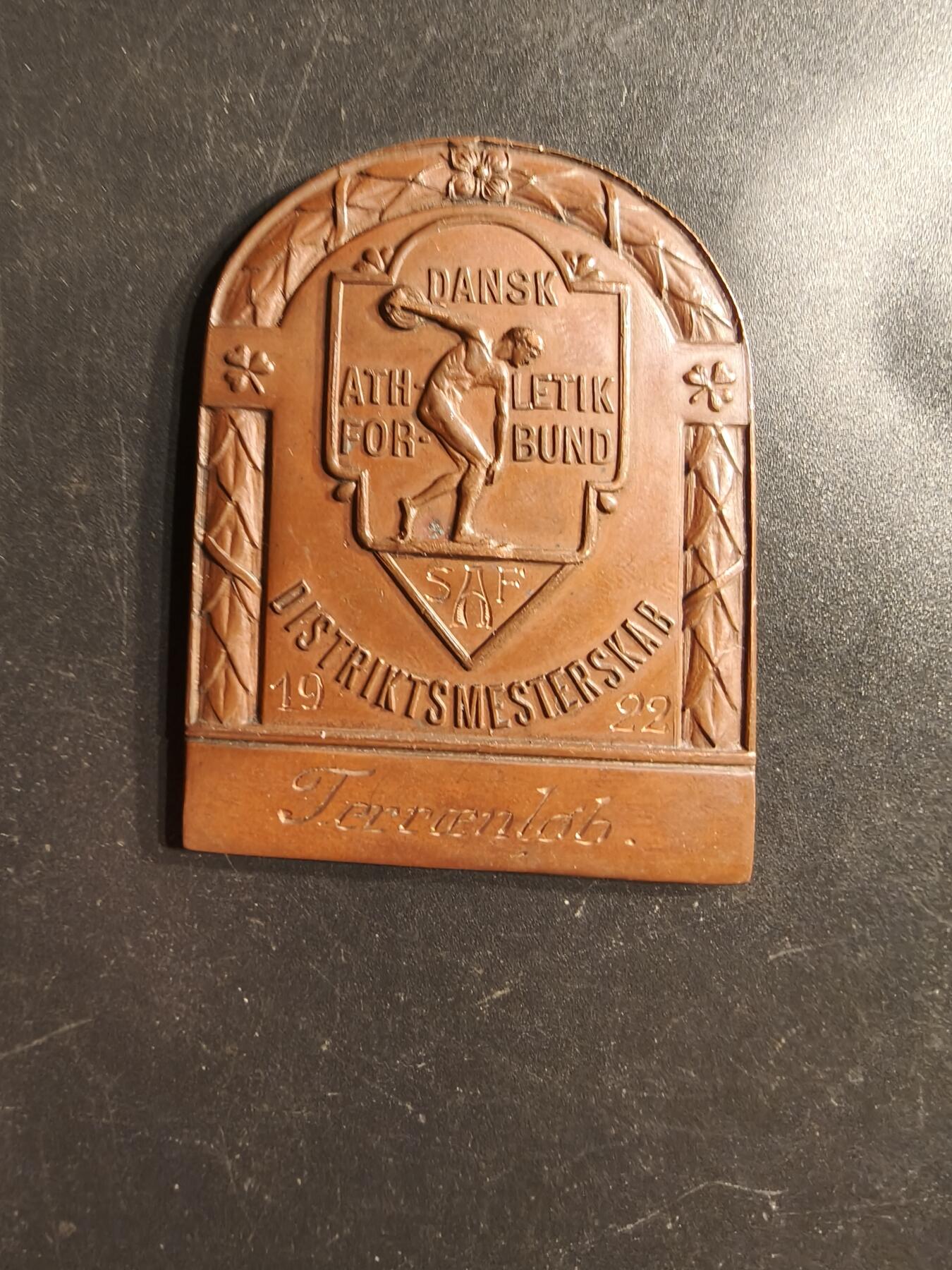 老王徽章第160期