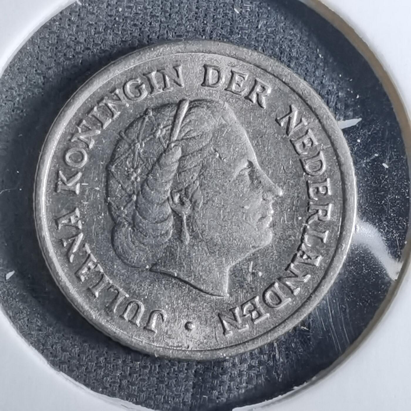 沼泽如烟--第886场 荷兰1957年十分