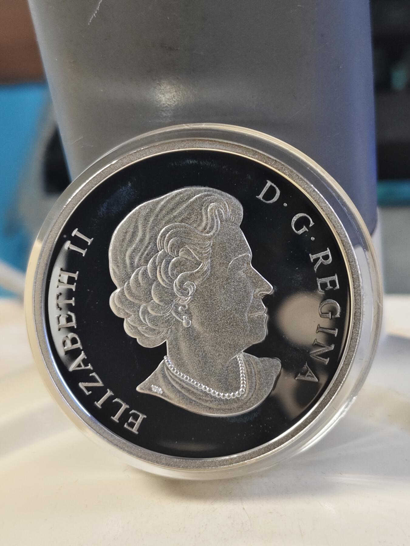 第180期拍卖【长期征集拍品】【北京币展专场】 加拿大2011年英国皇室威廉王子纪念银币2枚套装，925银，30克*2