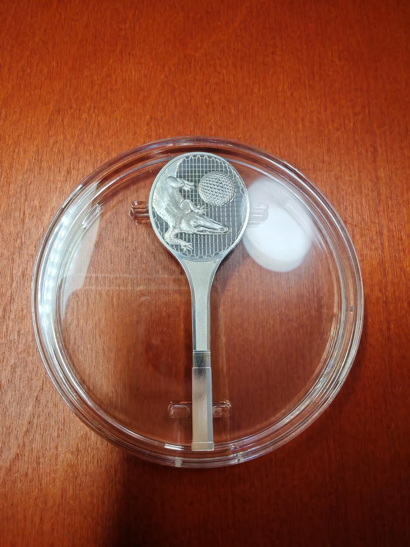 长老汇蛇年精选第六十九场拍卖  2023法国工业瑰宝之鳄鱼牌10欧元异形精制银币，盒证全，盒钢琴烤漆，6000枚