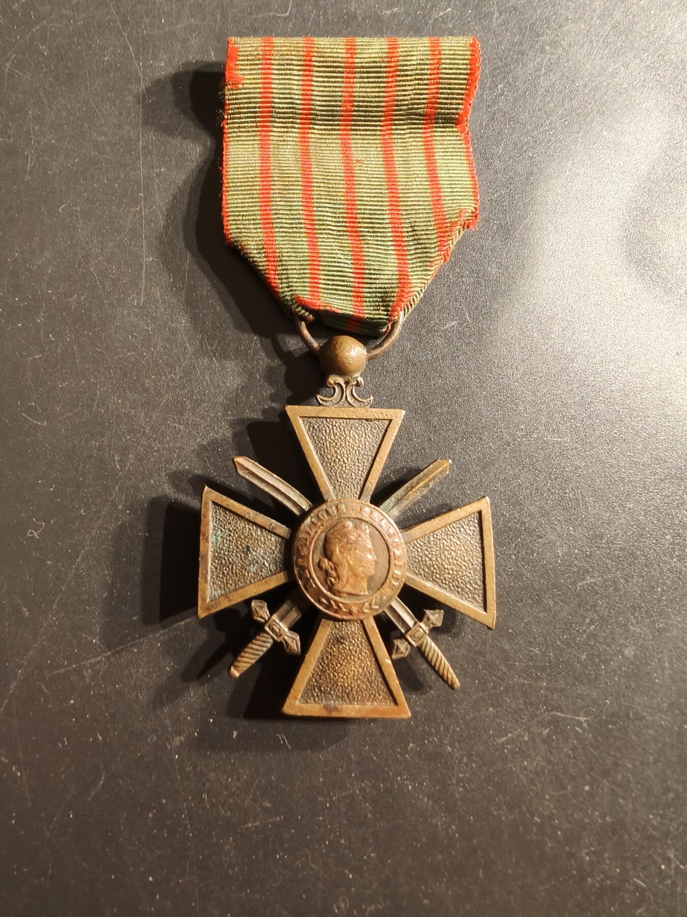 老王徽章第160期 法国1917版战争十字奖章 