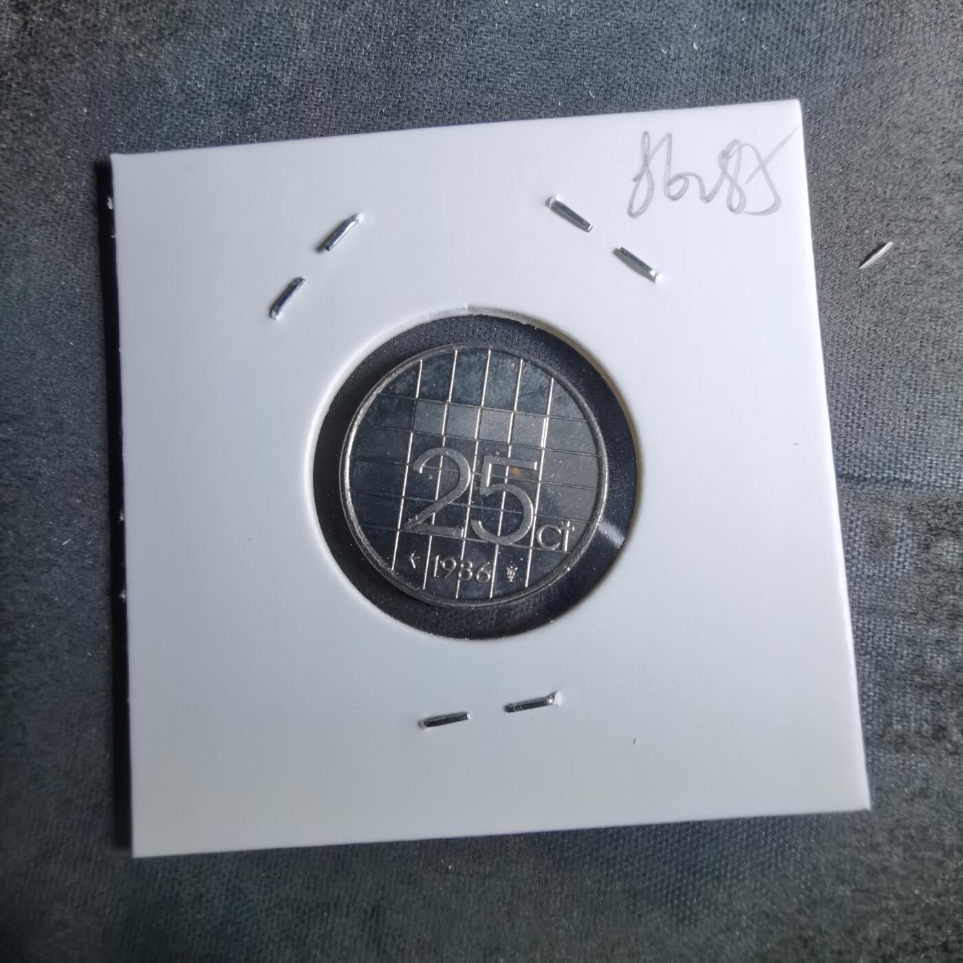 沼泽如烟--第886场 荷兰1986年25分